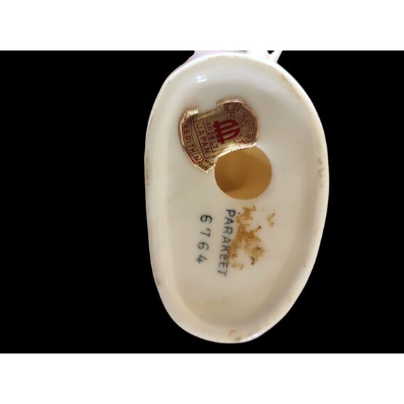 Vintage Adalt Japanese Porcelain Parakeet Figurine - Picture 2 of 4